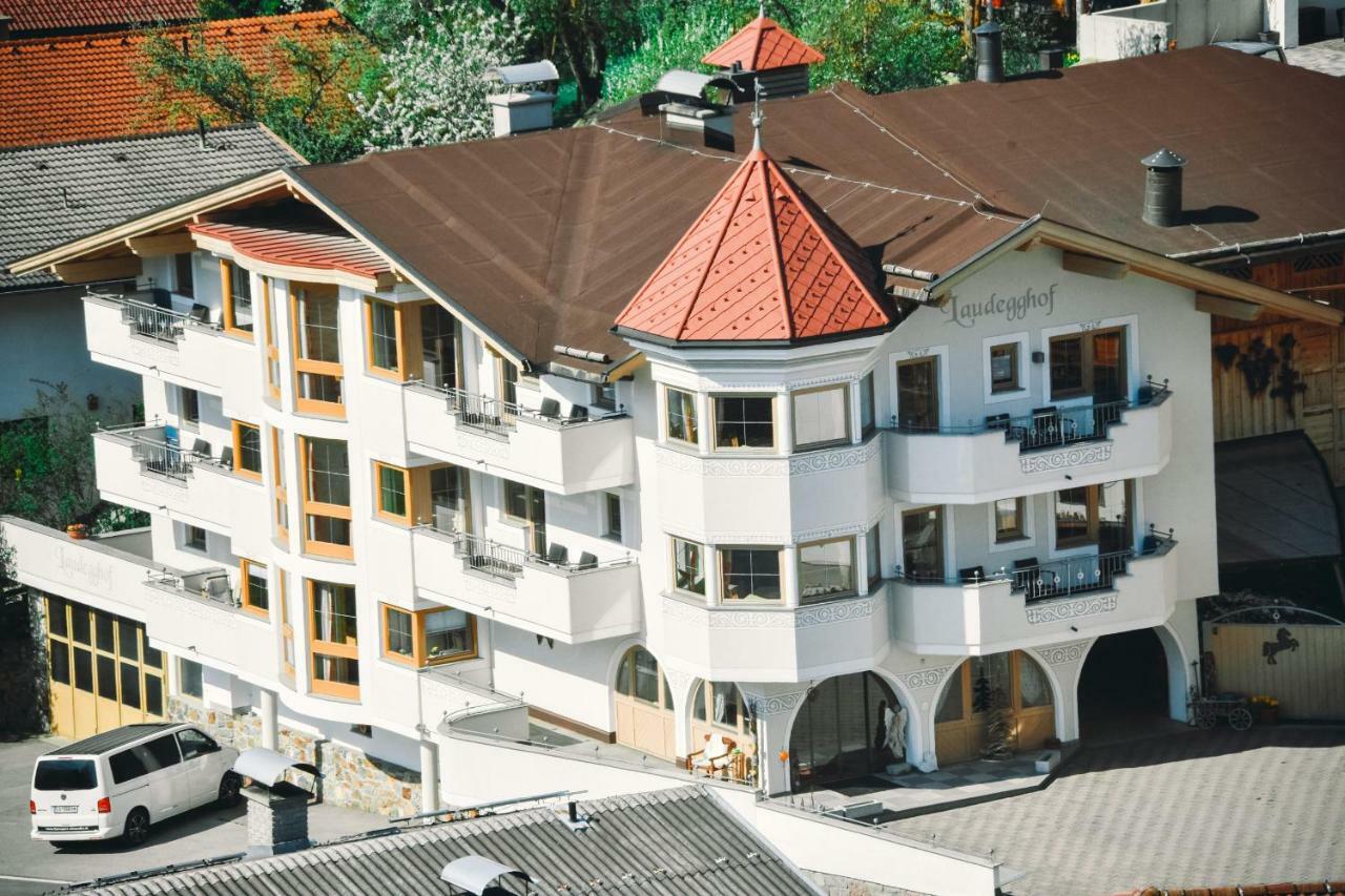 Laudegghof Ladis Inklusive Sommer Bergbahnticket Luaran gambar
